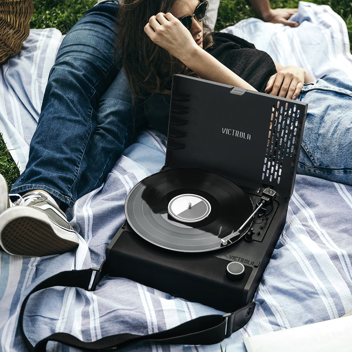 Revolution GO Portable Rechargeable Record Player – Victrola