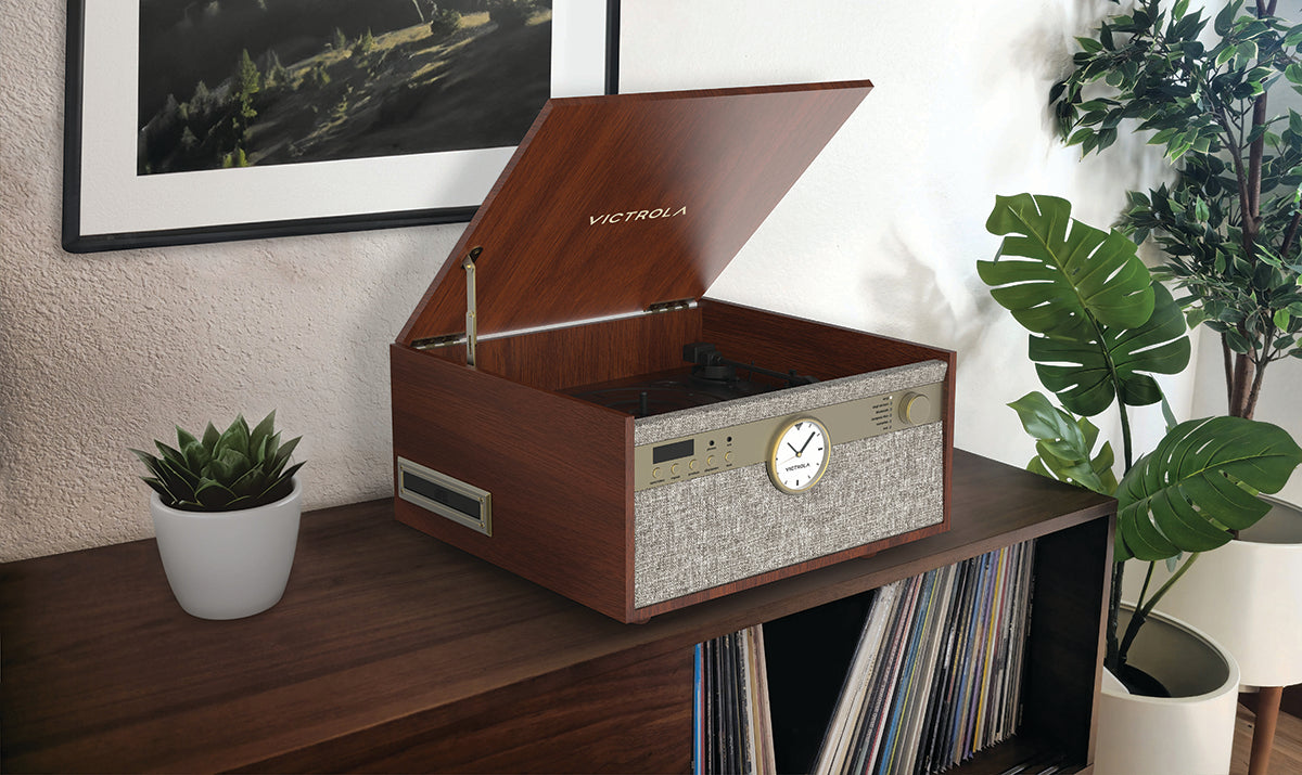 Victrola Century Signature 6-in-1 Music Center Victrola Century Signature 6-in-1 Music Center