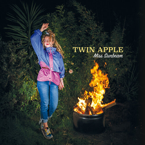 Twin Apple: Miss Sunbeam